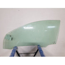 Стекло передней двери левое Peugeot 206/206+ (16301000)
