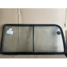 Заднее салона левое Toyota Hi-ACE (14644000)