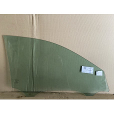 Стекло передней двери левое Toyota Camry (18448000)