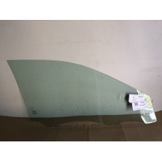 Стекло передней двери левое Toyota Camry (20681000)