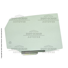 Стекло задней двери правое Toyota Auris (1399000)