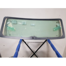 Заднее стекло VW Touran (30875000)
