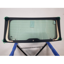 Заднее стекло Fiat Punto (23957000)