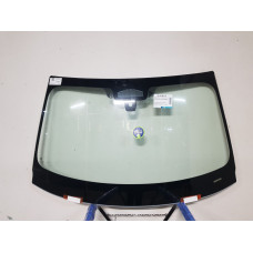 Лобовое стекло BMW X7 (25185000)