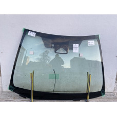 Лобовое стекло Toyota Corolla (31888000)